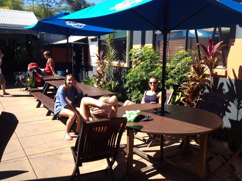 Noosa Backpackers Resort Noosaville Exterior foto